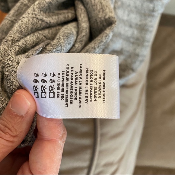 Anthropologie Eli + Ali Sweater - Picture 6 of 6